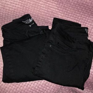 🖤🖤 2 black jeggings! 🖤🖤